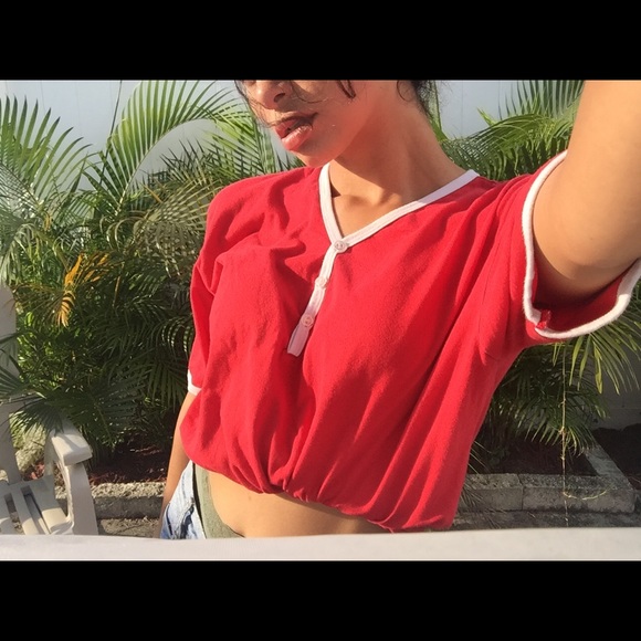 AMERICAN APPAREL RED & WHITE BUTTON UP basic Tee - Picture 5 of 5